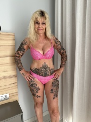 InkedMILF TAC-Amateurs