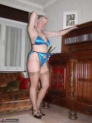 Tiffany Pearl TAC Amateurs